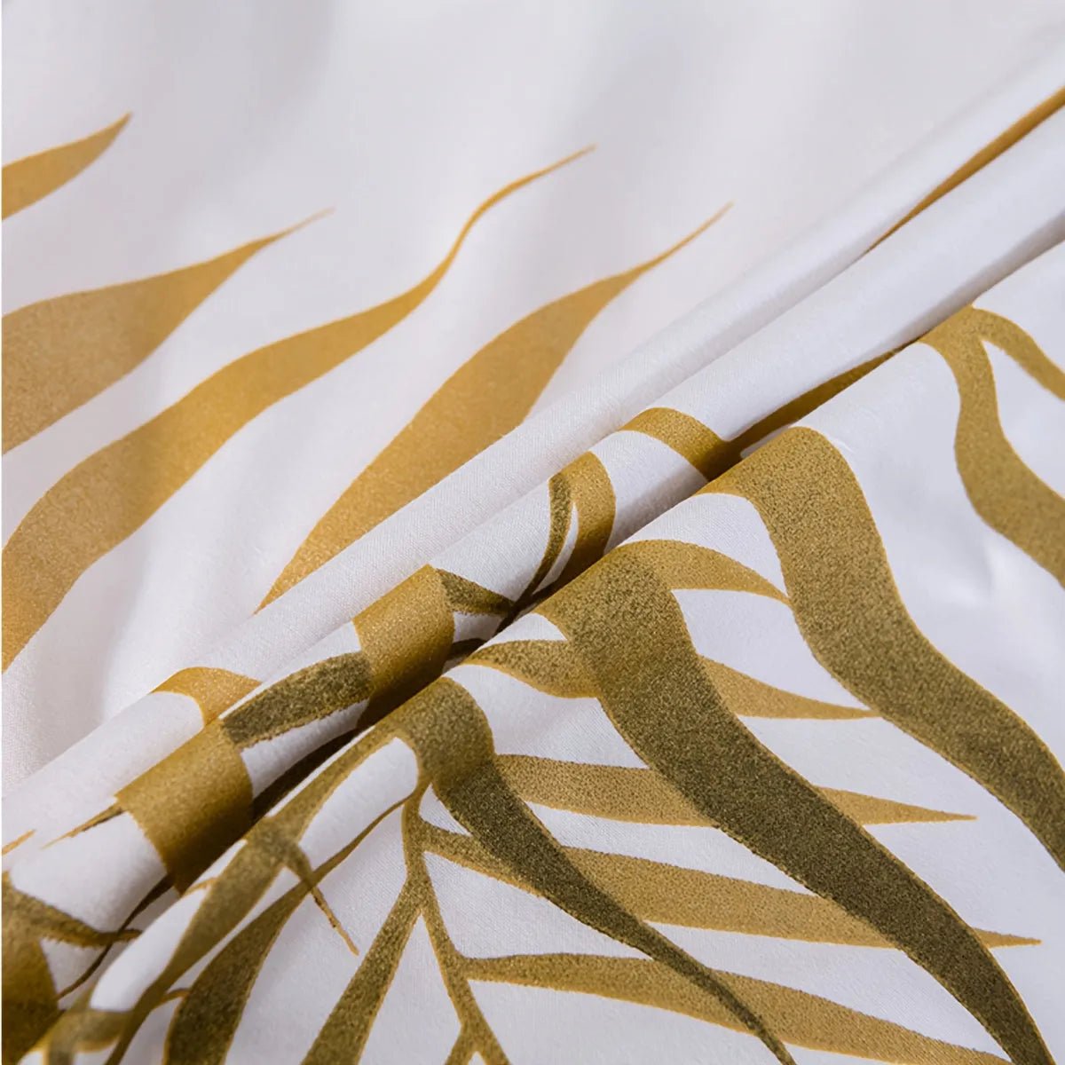 Soft Golden Leaf Duvet Cover Set (2 pillowcases free – CLEARANCE SALE) - 4USelects