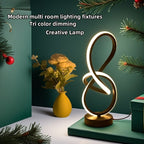 Lámpara de Escritorio LED Digital con Memoria vista frontal con la luz cálida encendida