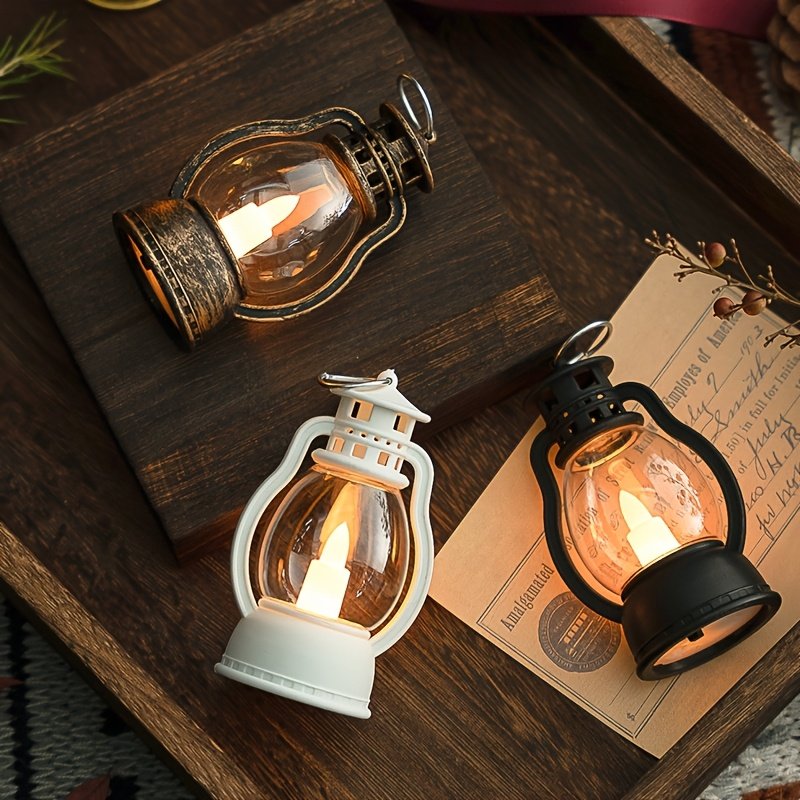 Farol LED Vintage a Batería Decorativo detalle del calado del metal