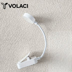 Lámpara de Lectura LED con Clip Portátil VOLACI detalle del interruptor y el cable USB