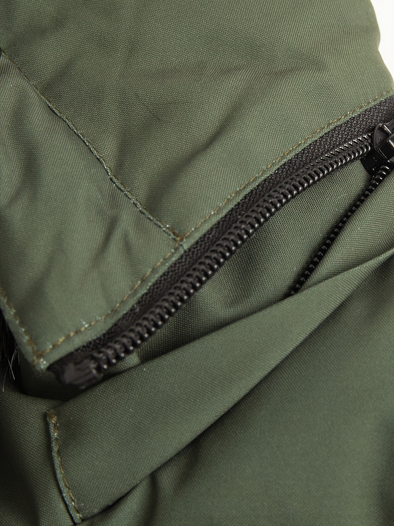 Winter Hooded Jacket for Men – Durable, Warm, Everyday Use - 4USelects